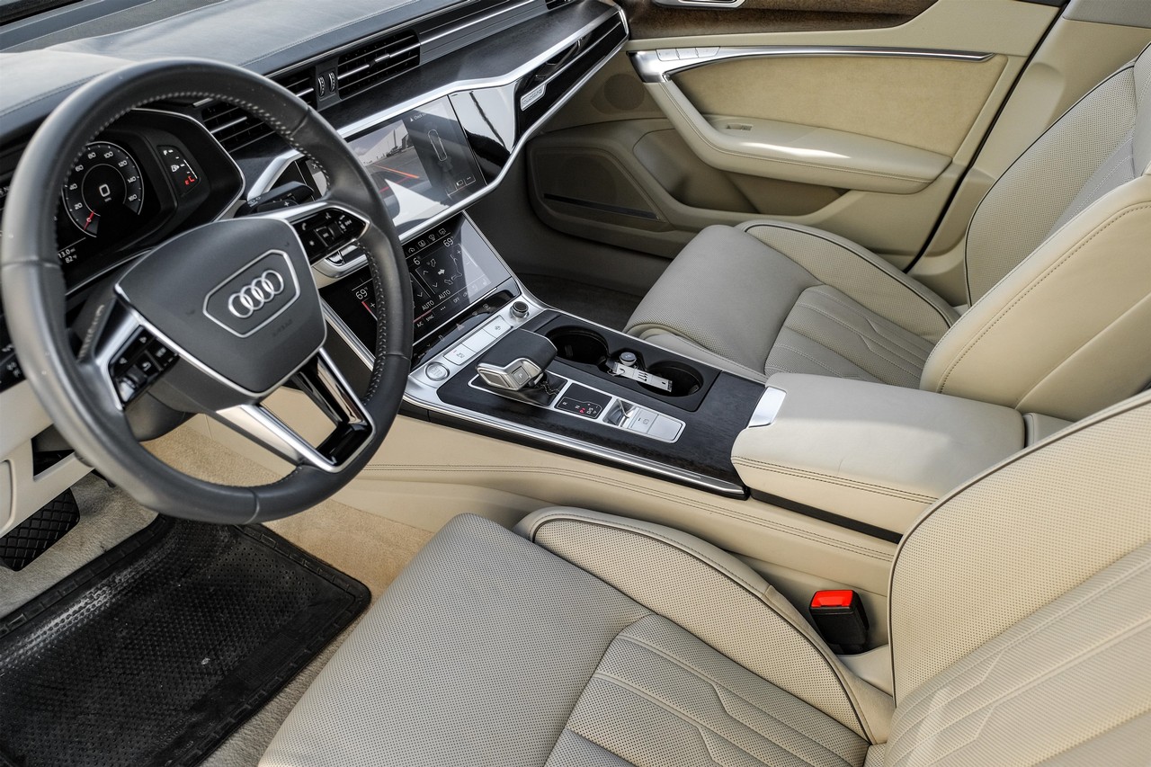 Audi A6 Vehicle Main Gallery Image 25