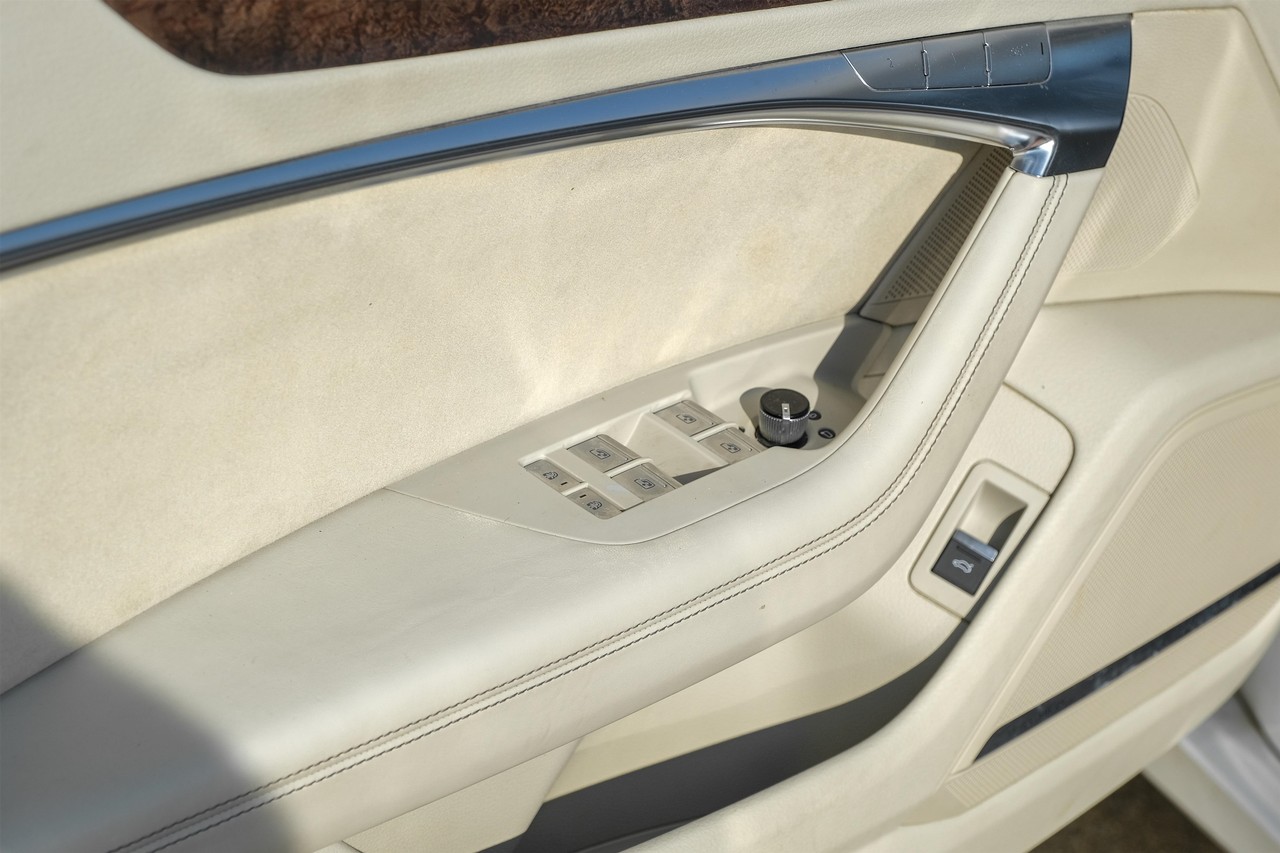 Audi A6 Vehicle Main Gallery Image 40