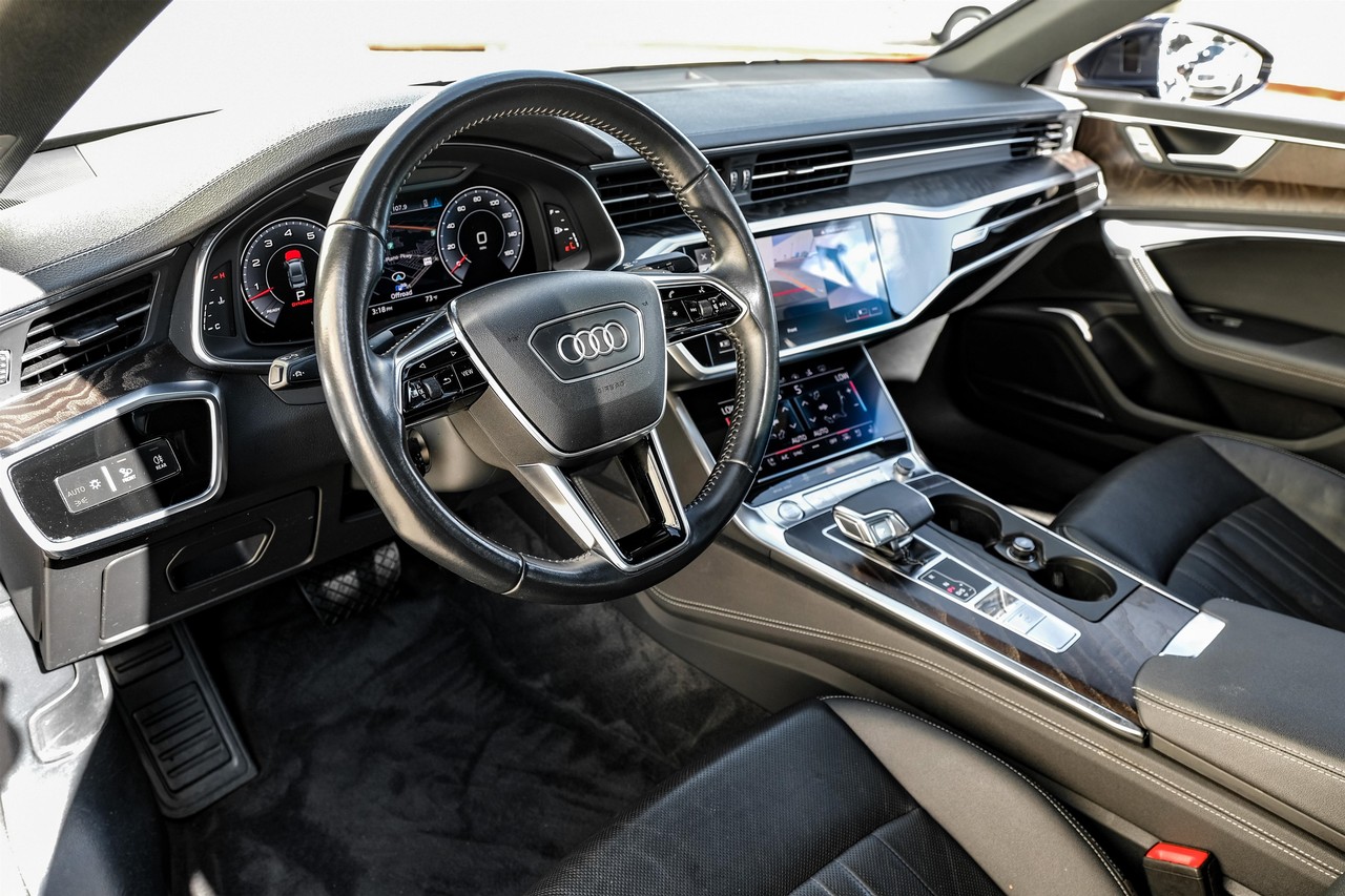 Audi A7 Vehicle Main Gallery Image 03