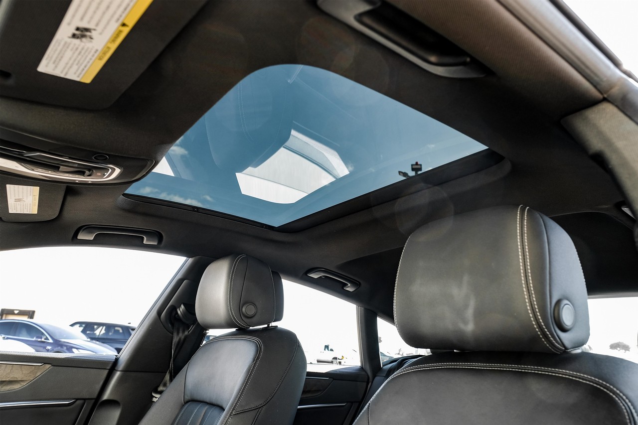 Audi A7 Vehicle Main Gallery Image 05