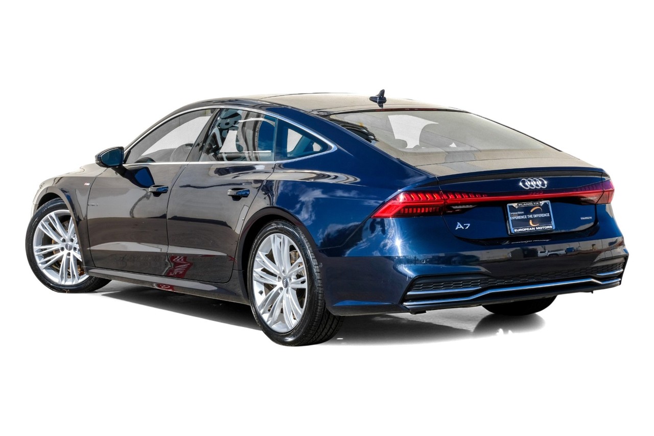 Audi A7 Vehicle Main Gallery Image 11