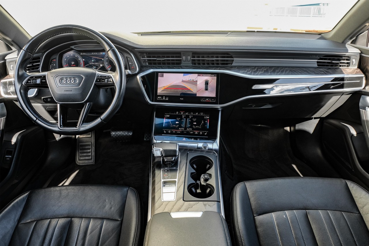 Audi A7 Vehicle Main Gallery Image 15