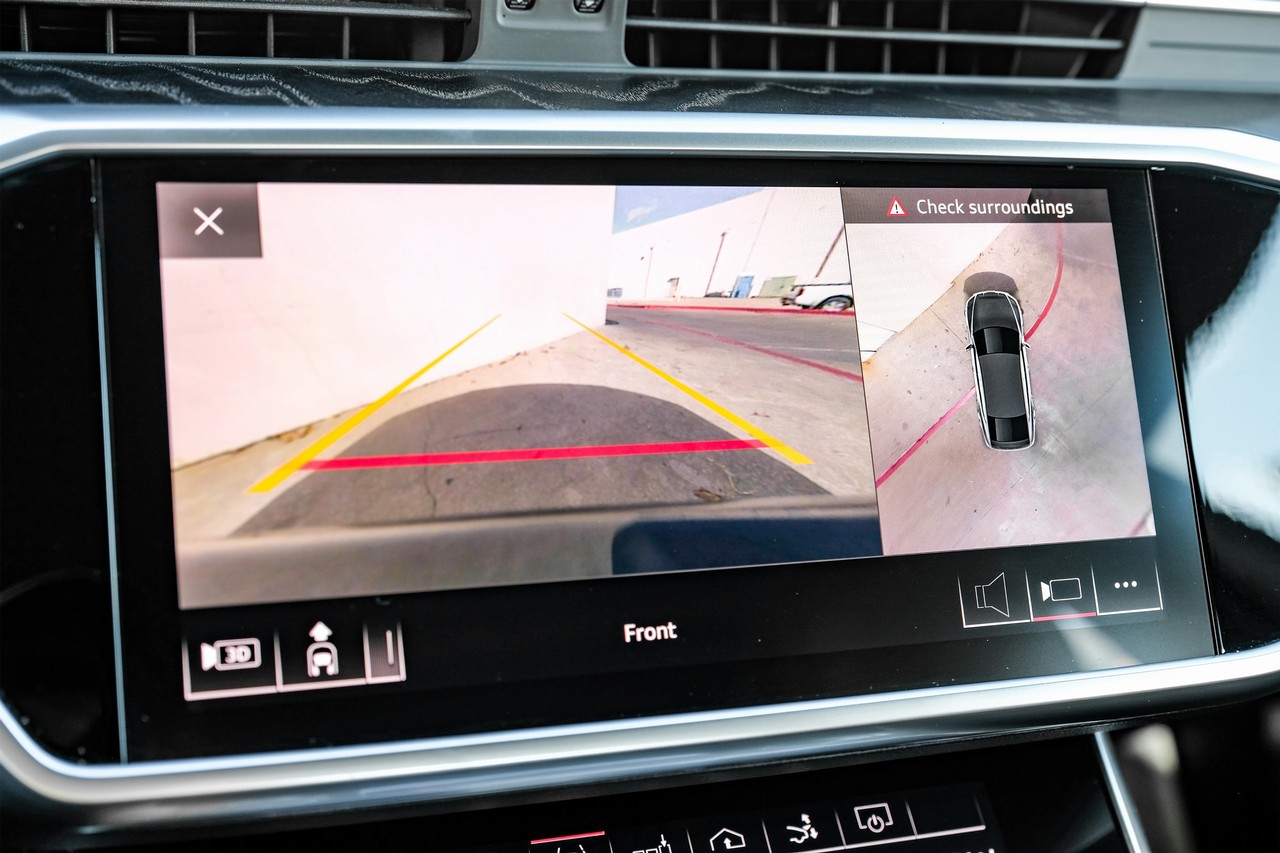 Audi A7 Vehicle Main Gallery Image 21