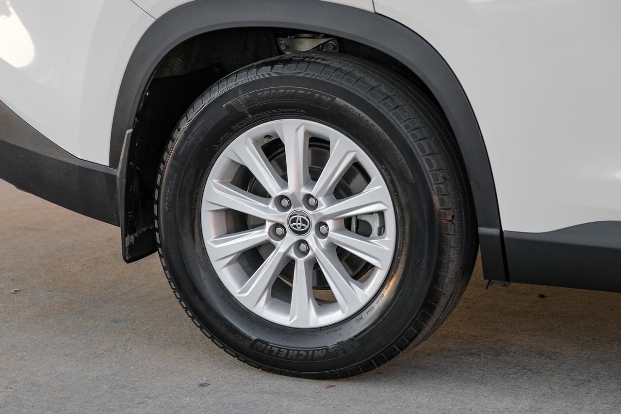 Toyota Grand Highlander Vehicle Main Gallery Image 51