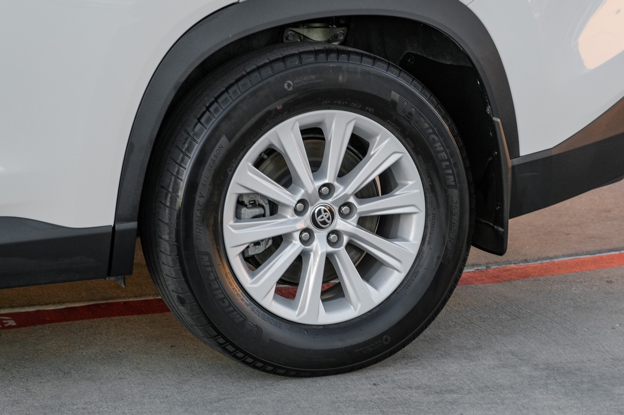 Toyota Grand Highlander Vehicle Main Gallery Image 54