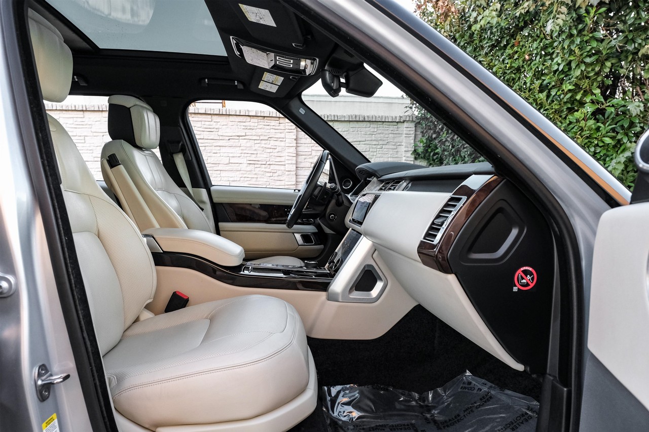 Land Rover Range Rover Vehicle Main Gallery Image 36