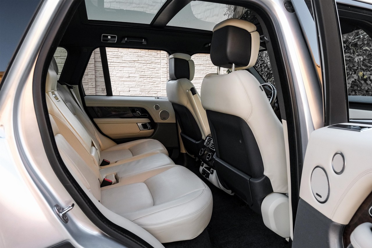 Land Rover Range Rover Vehicle Main Gallery Image 39