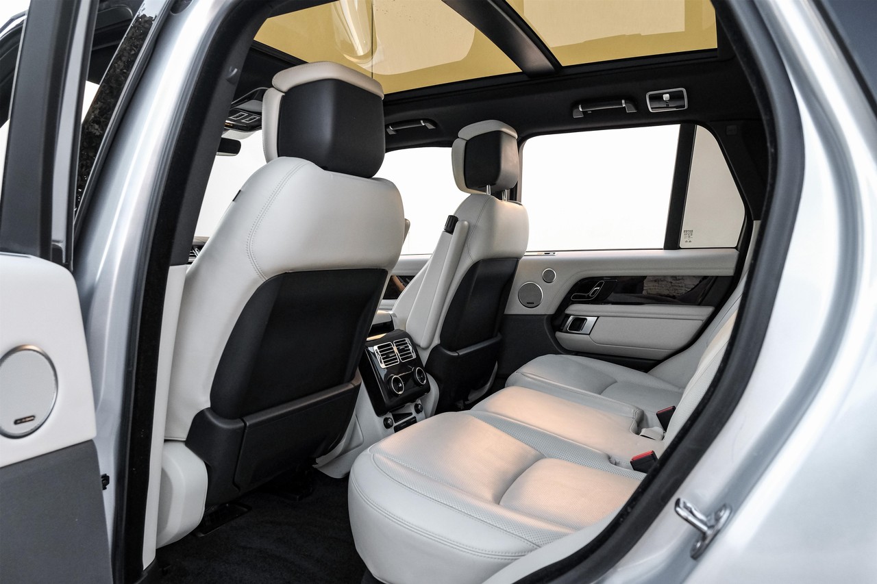 Land Rover Range Rover Vehicle Main Gallery Image 40