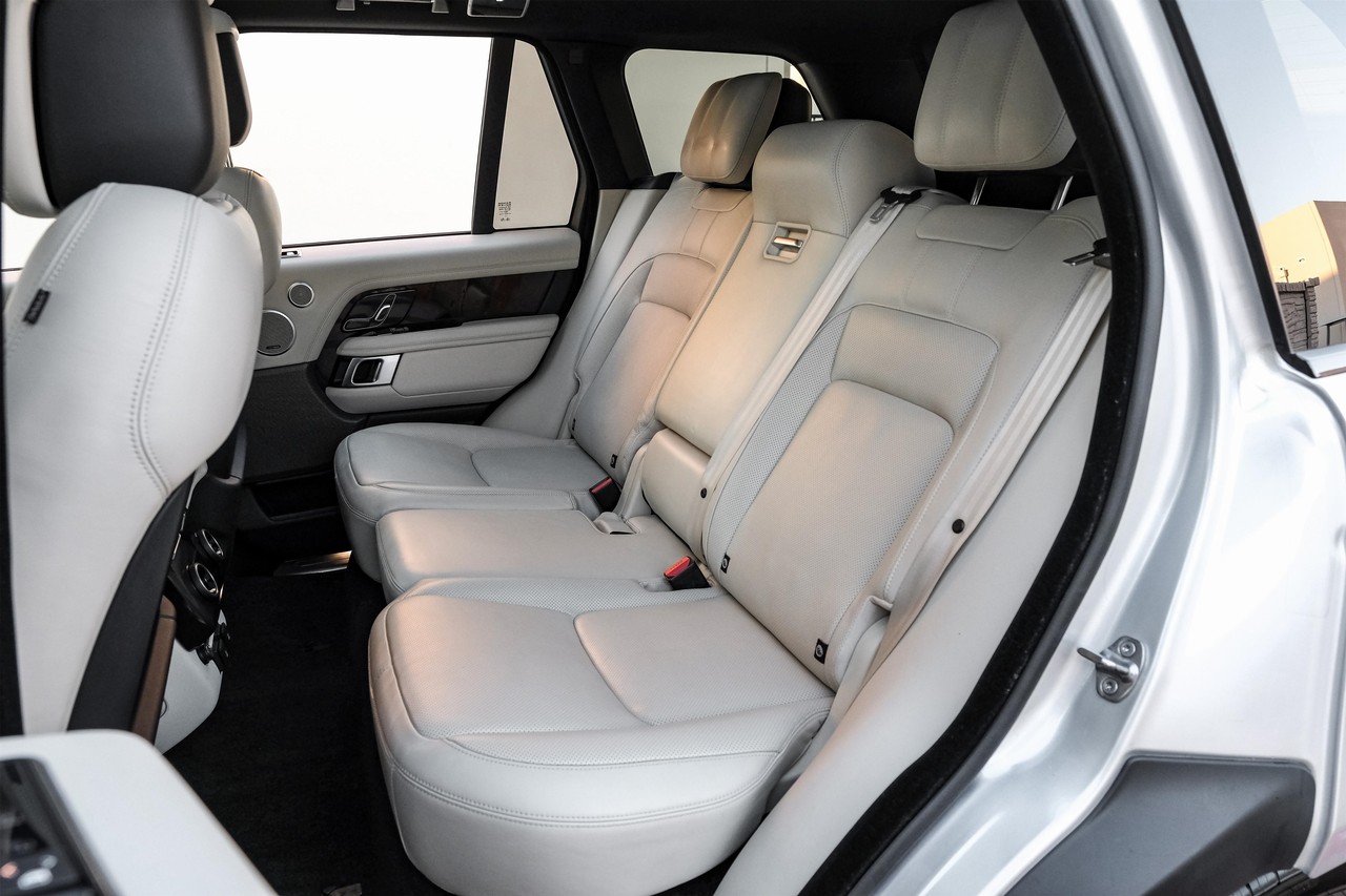 Land Rover Range Rover Vehicle Main Gallery Image 41