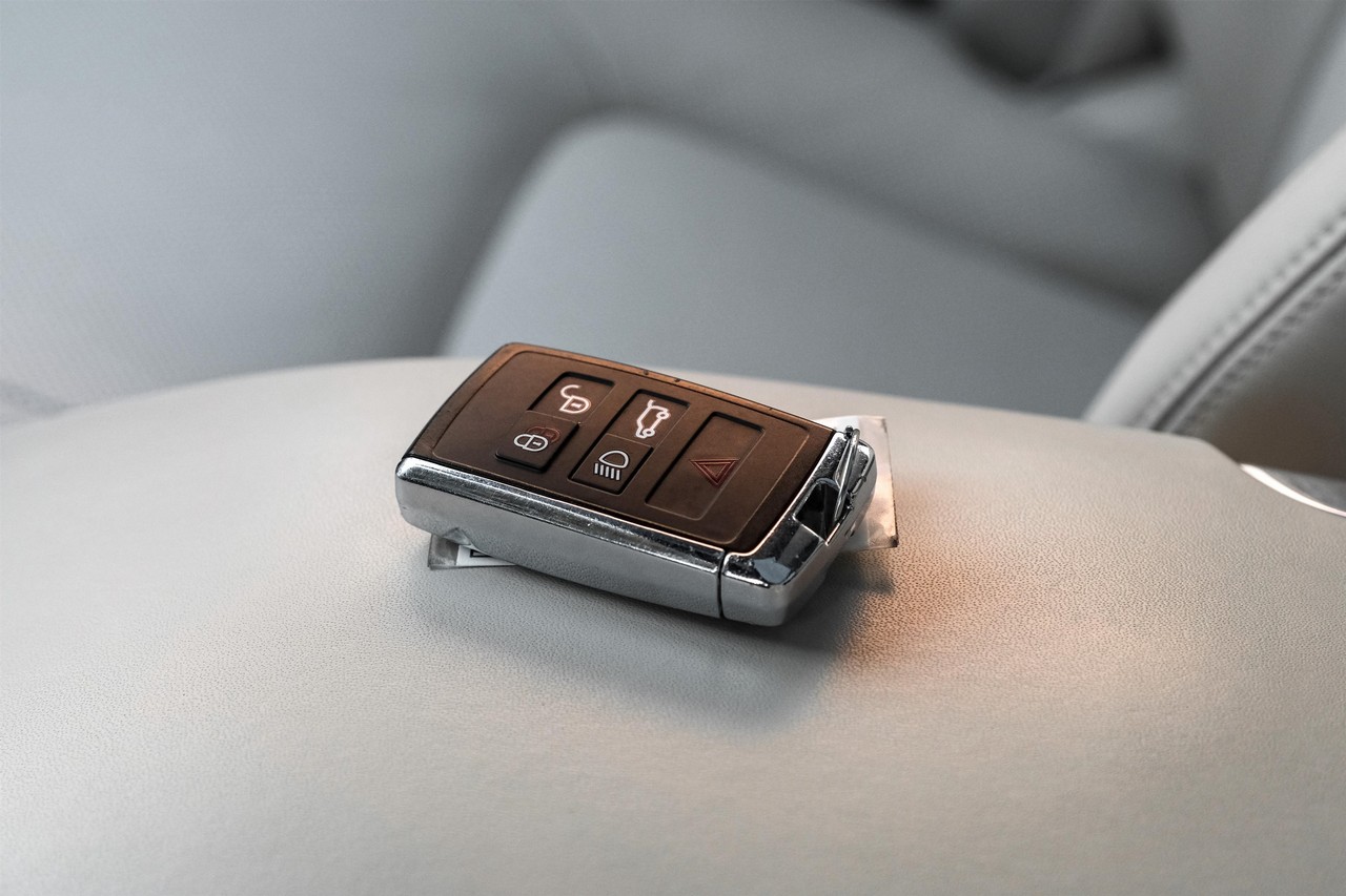 Land Rover Range Rover Vehicle Main Gallery Image 59