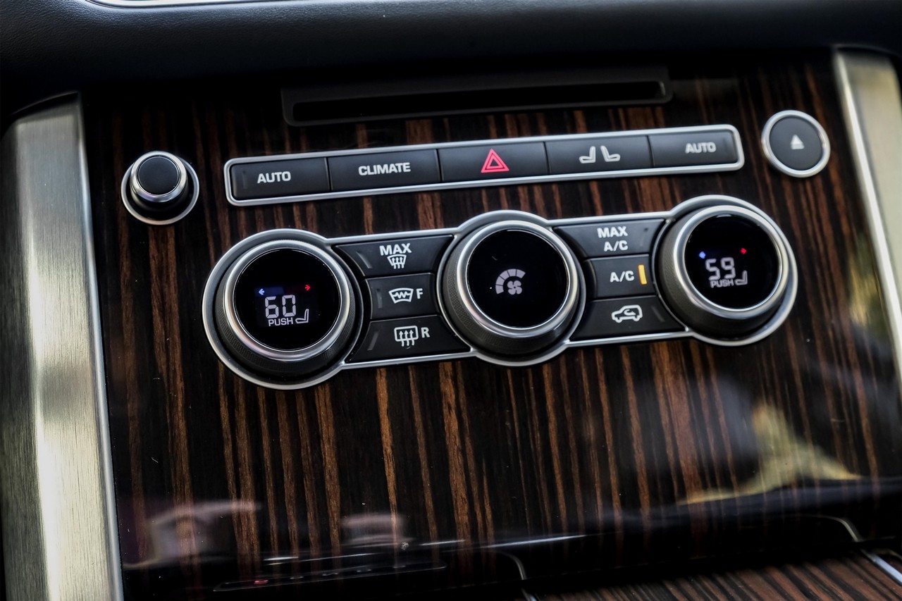 Land Rover Range Rover Vehicle Main Gallery Image 31