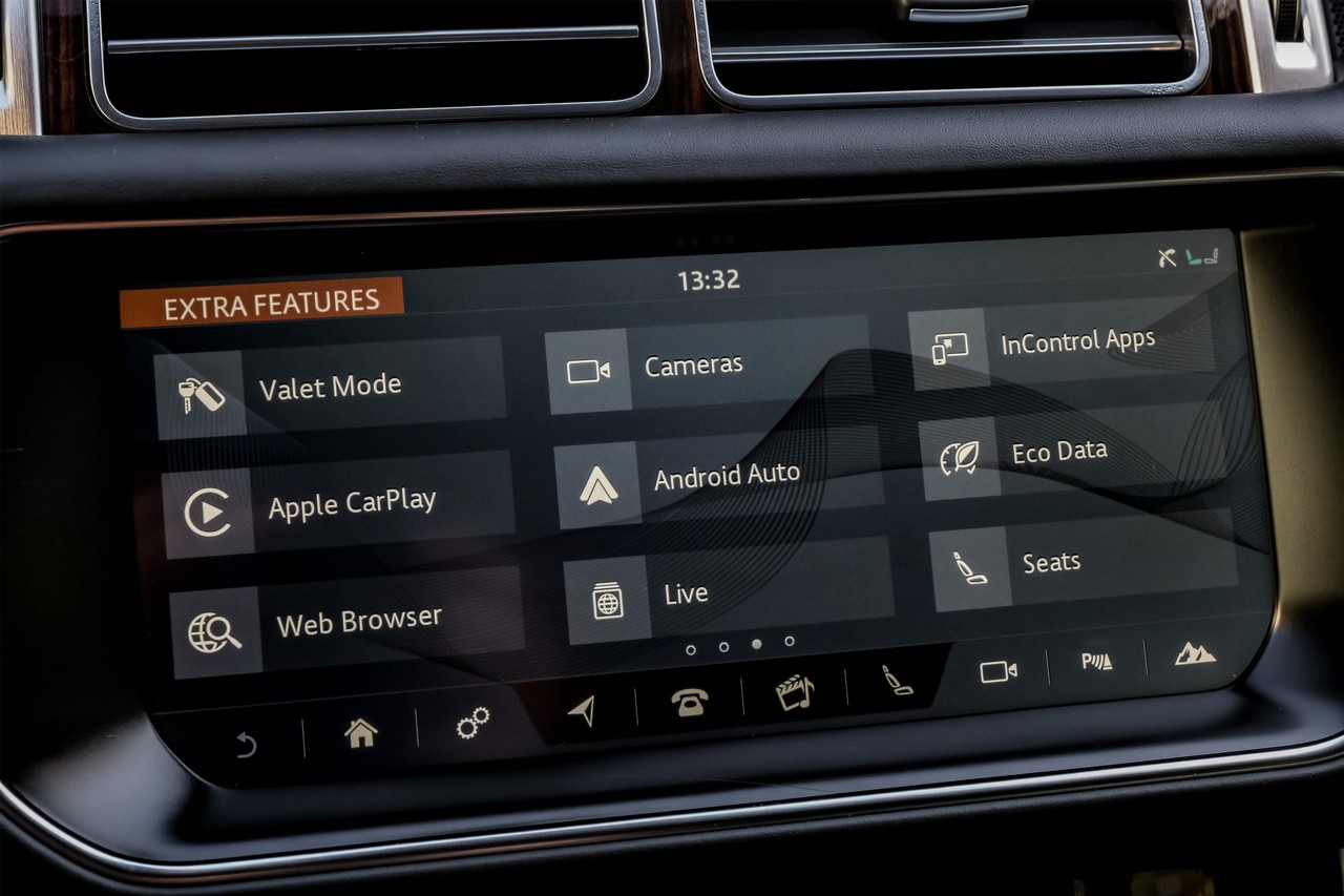 Land Rover Range Rover Vehicle Main Gallery Image 34