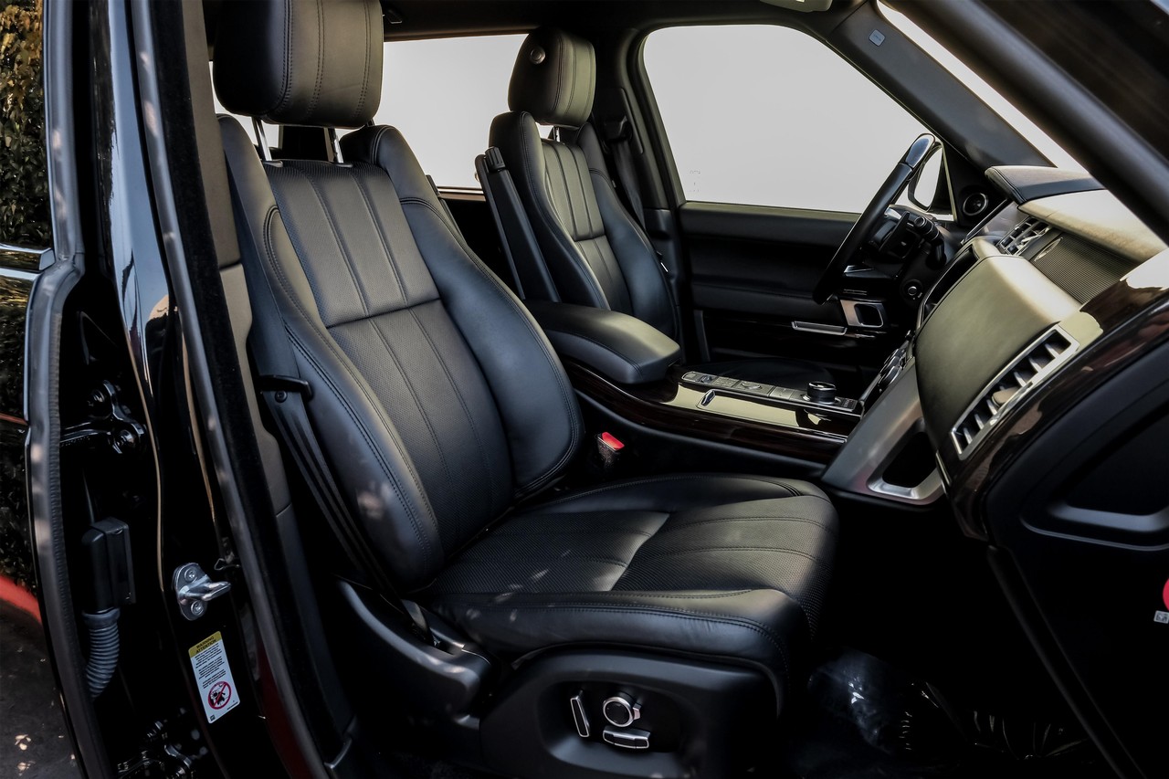 Land Rover Range Rover Vehicle Main Gallery Image 40