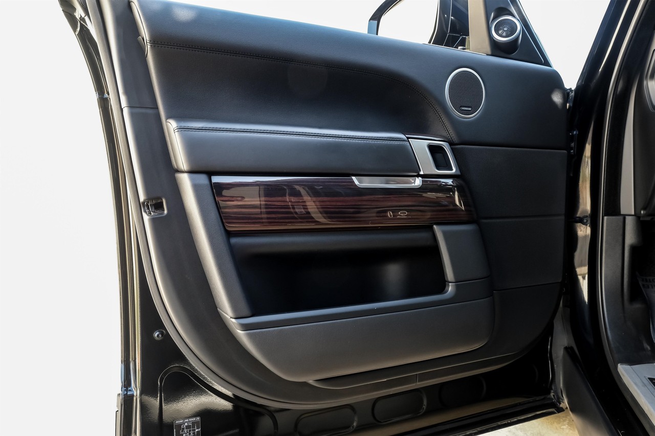 Land Rover Range Rover Vehicle Main Gallery Image 51