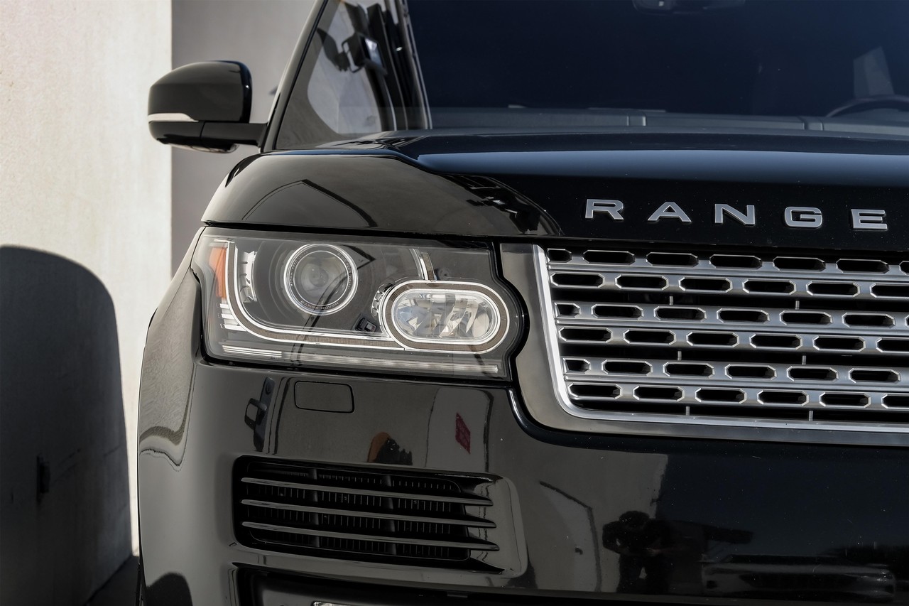 Land Rover Range Rover Vehicle Main Gallery Image 56