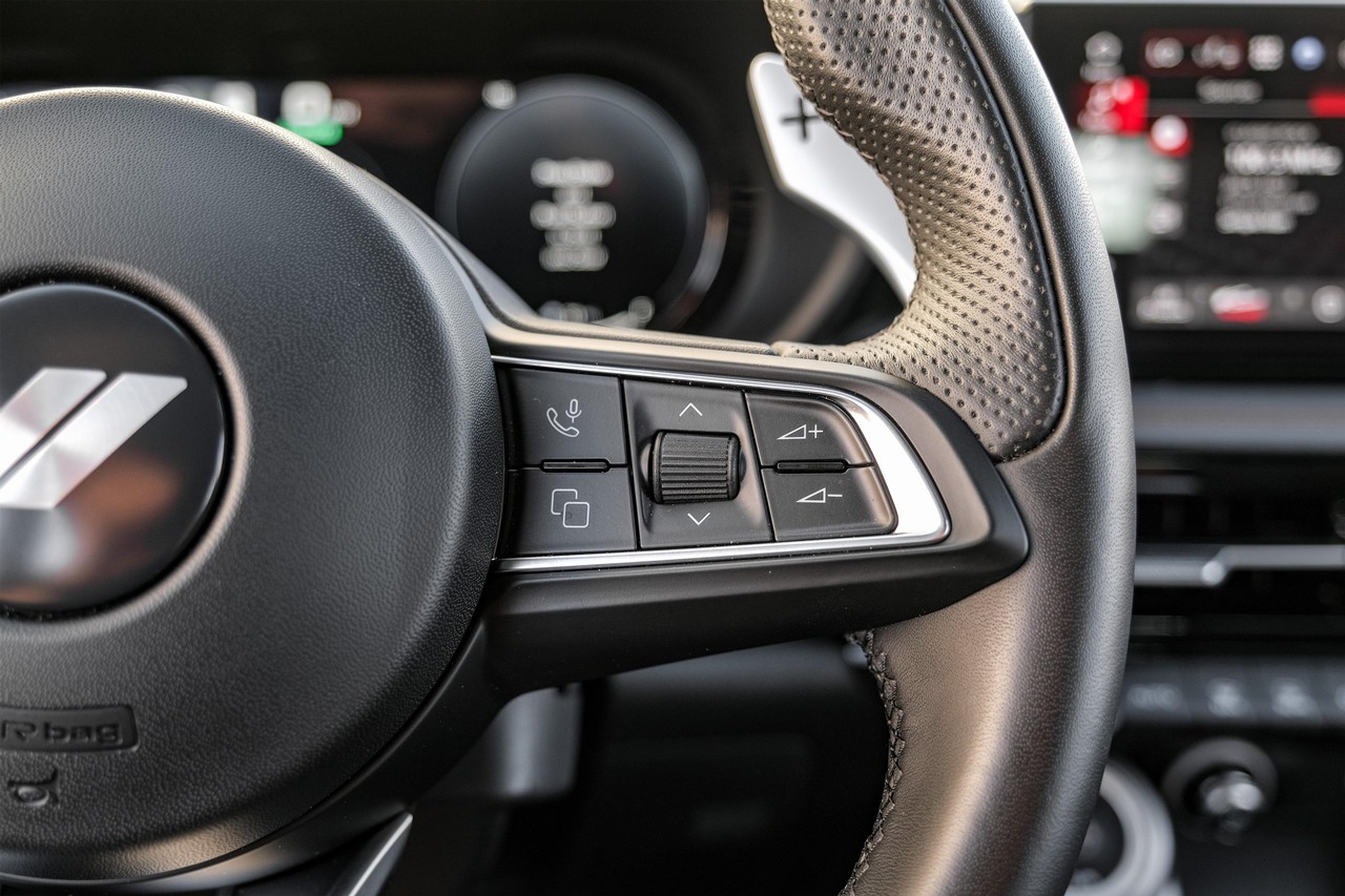 Dodge Hornet Vehicle Main Gallery Image 18