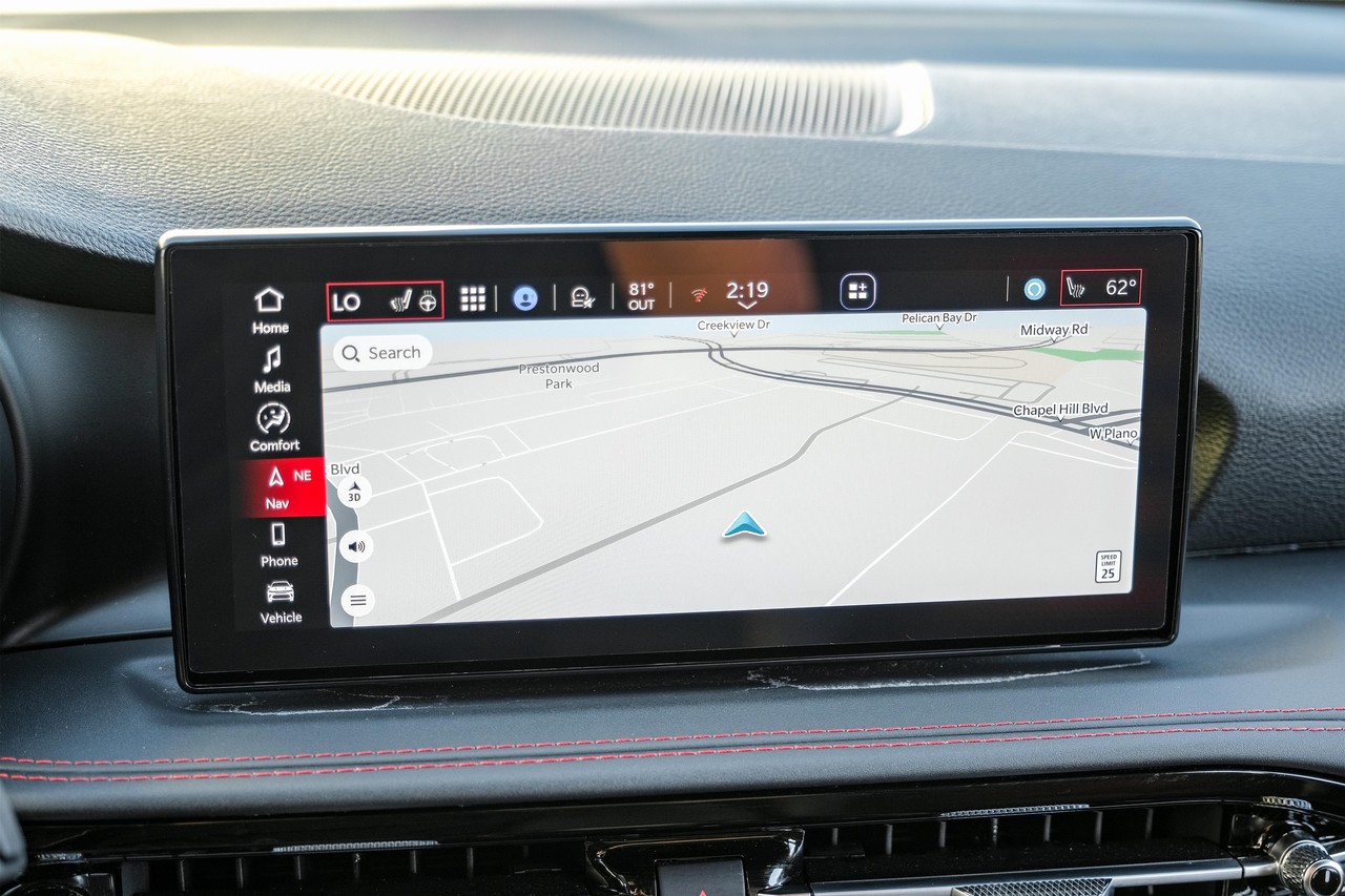 Dodge Hornet Vehicle Main Gallery Image 23