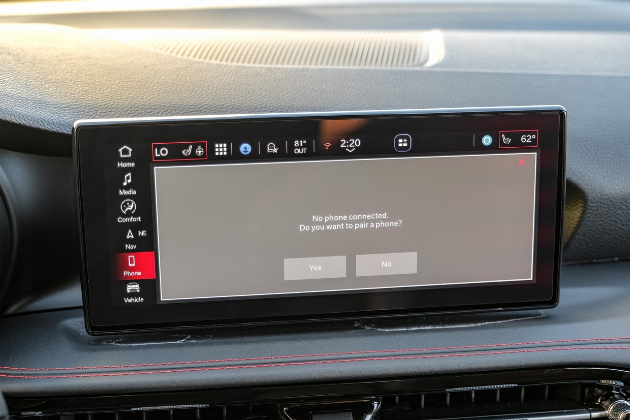 Dodge Hornet Vehicle Main Gallery Image 26