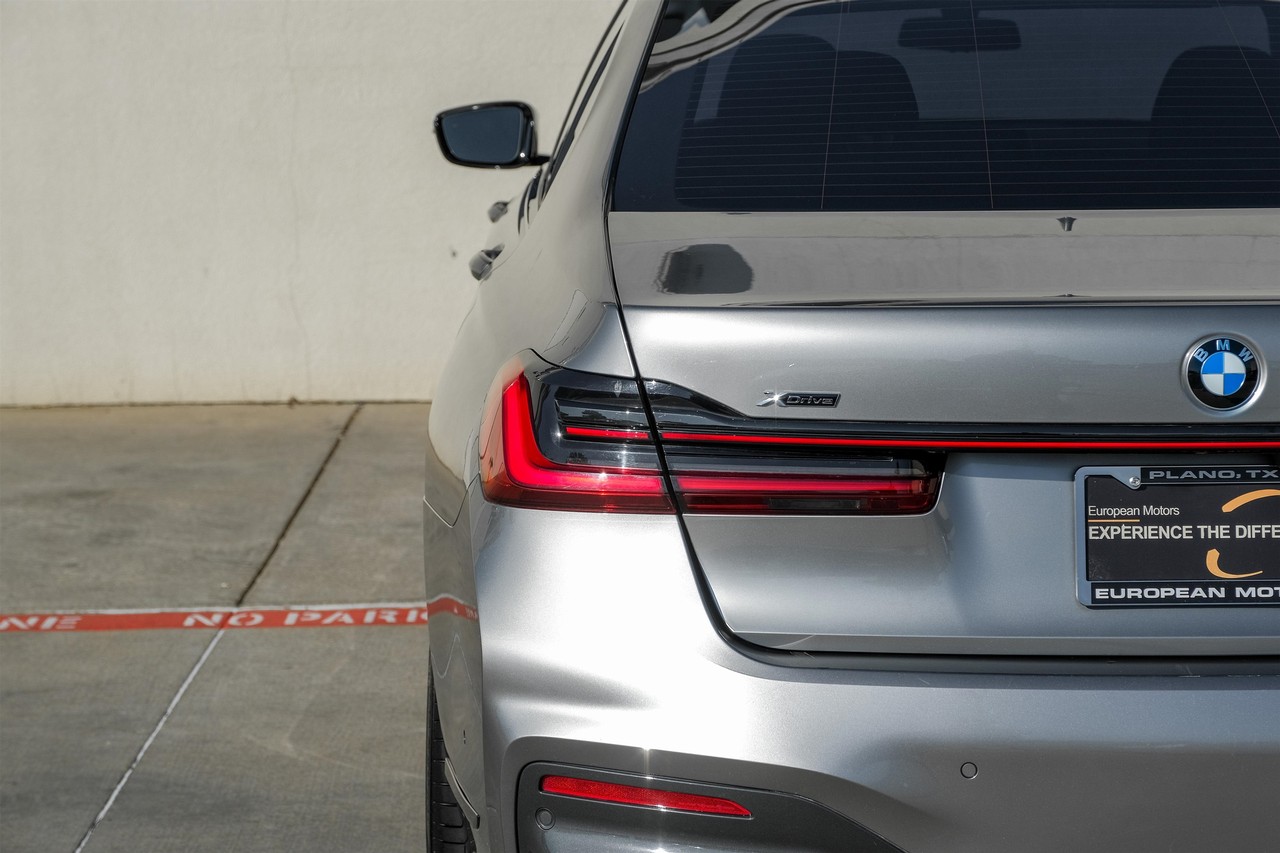 BMW 7 Series Vehicle Main Gallery Image 46