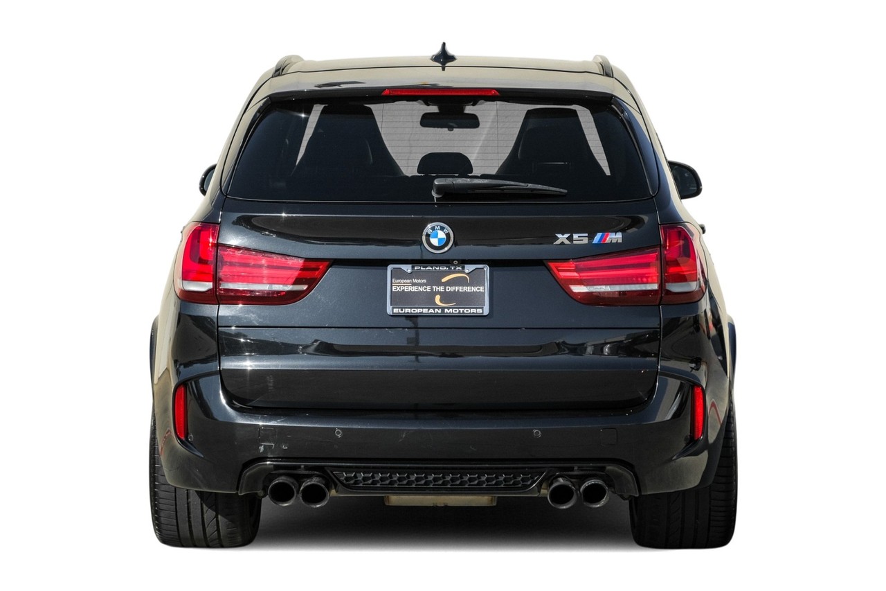 BMW X5 M Vehicle Main Gallery Image 10