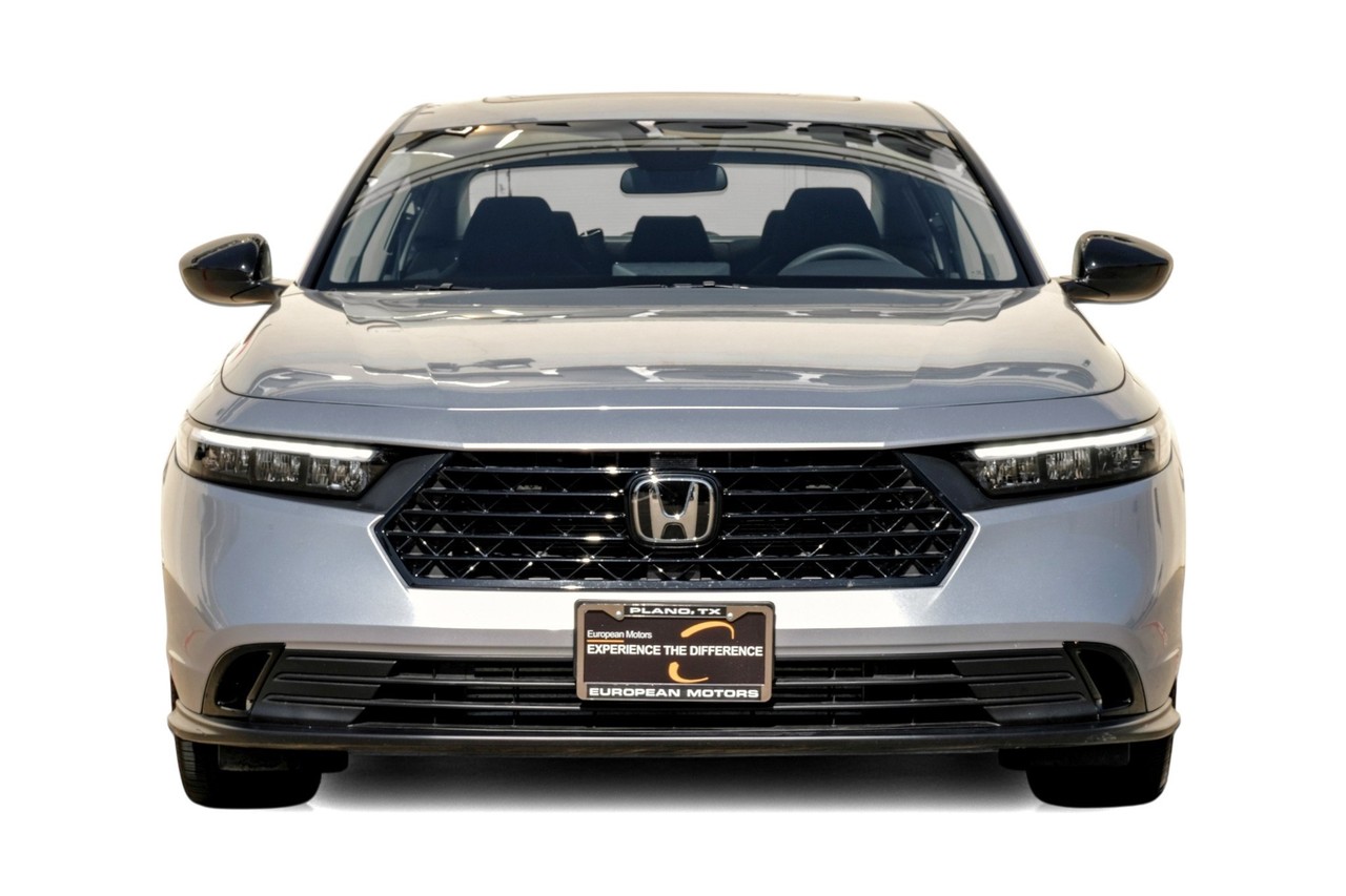 Honda Accord Sedan Vehicle Main Gallery Image 06