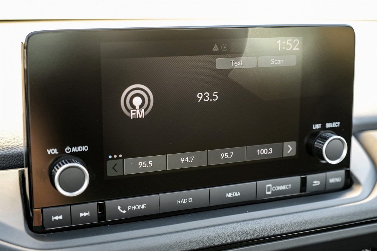 Honda Accord Sedan Vehicle Main Gallery Image 29