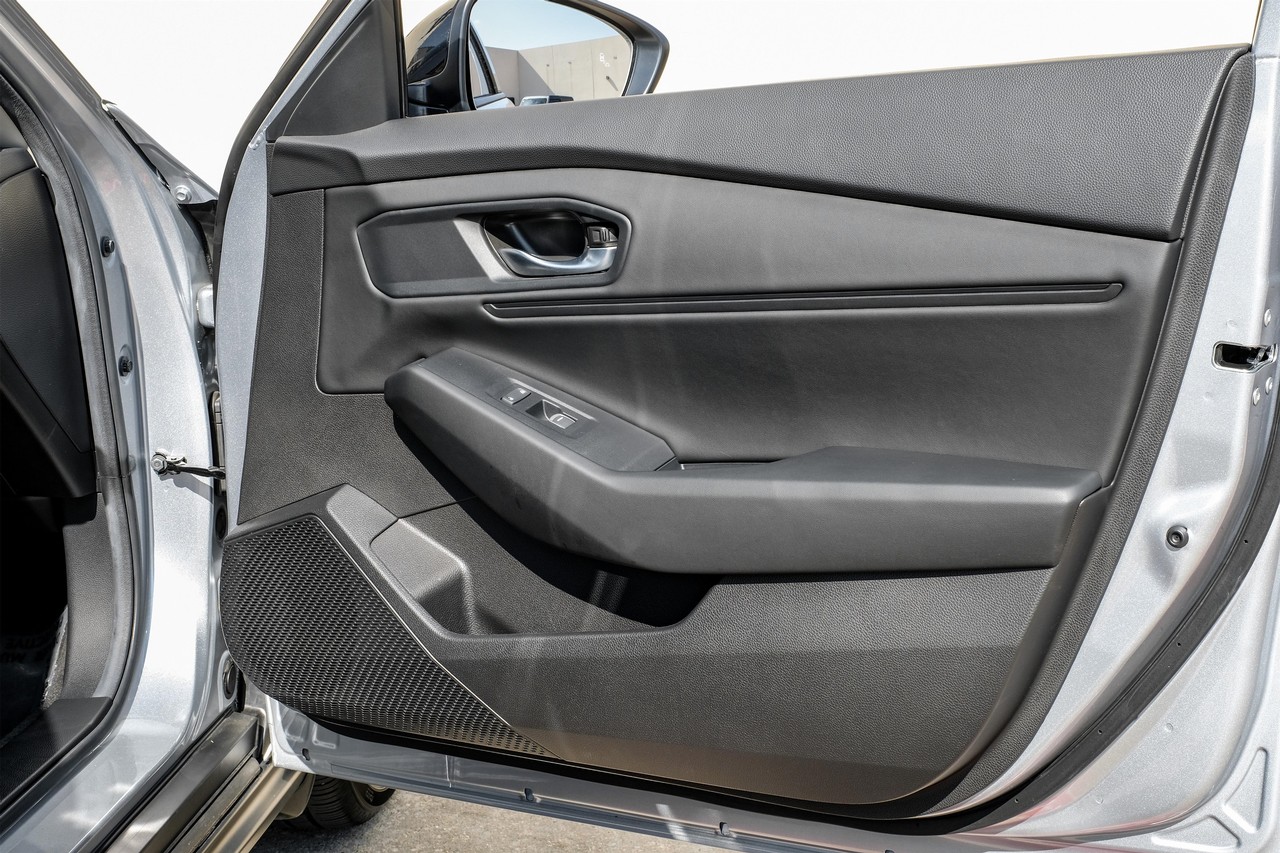 Honda Accord Sedan Vehicle Main Gallery Image 41