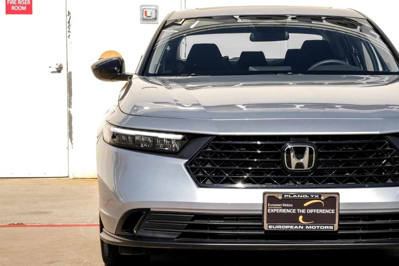 Honda Accord Sedan Vehicle Main Gallery Image 44