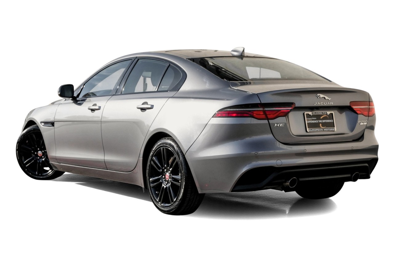 Jaguar XE Vehicle Main Gallery Image 11