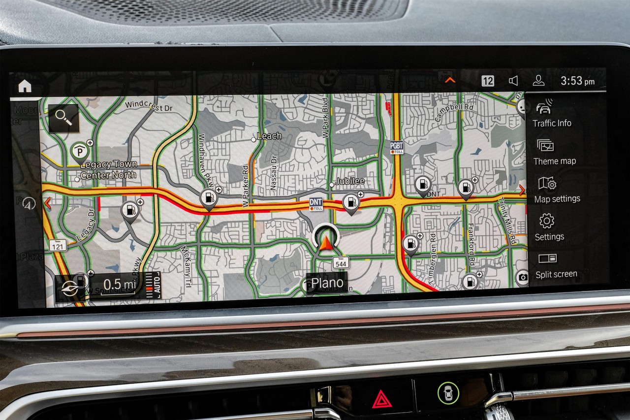 BMW X5 Vehicle Main Gallery Image 23