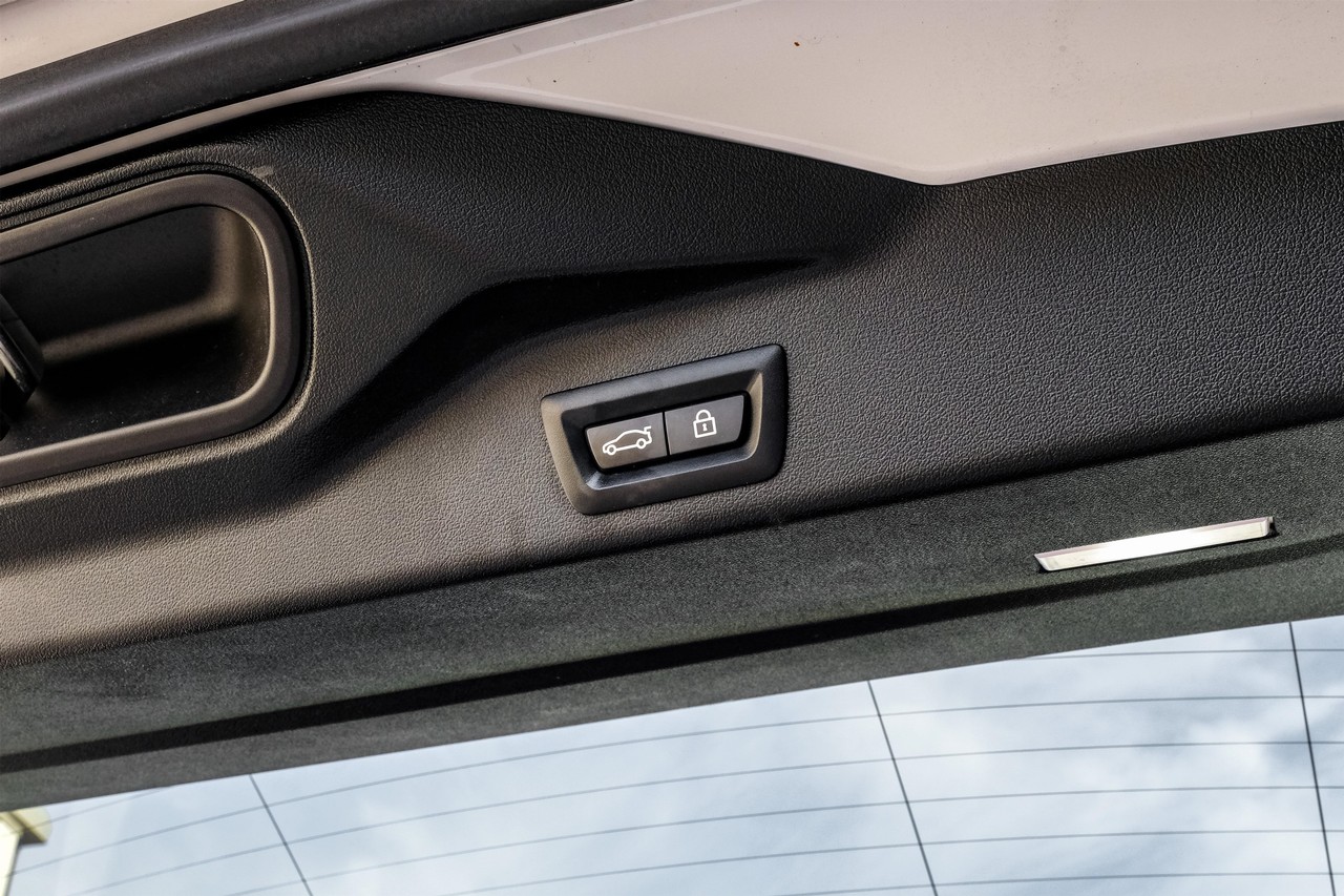 BMW X5 Vehicle Main Gallery Image 53