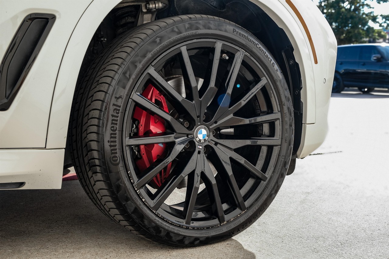 BMW X5 Vehicle Main Gallery Image 55