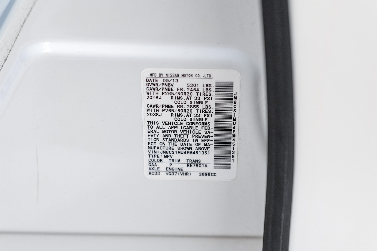 INFINITI QX70 Vehicle Main Gallery Image 55