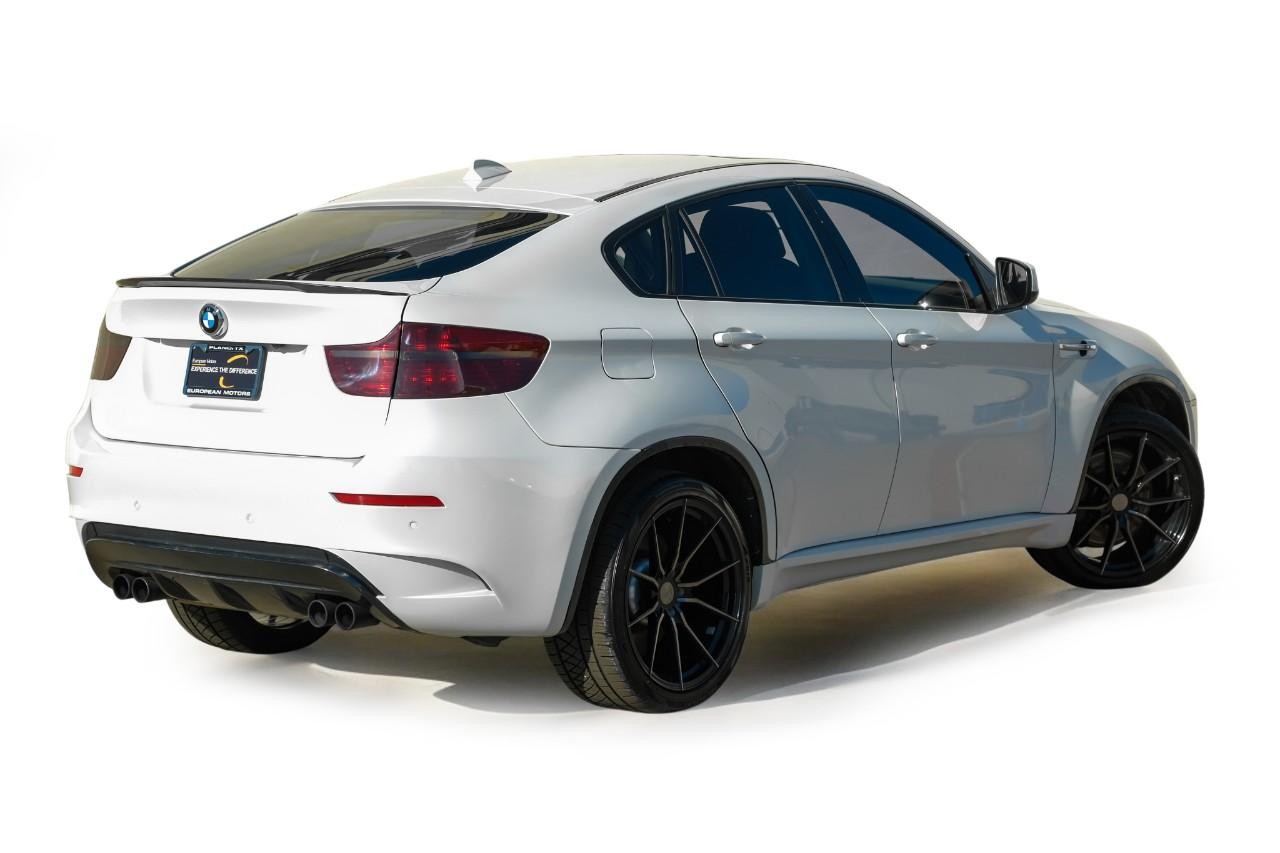 BMW X6 M Vehicle Main Gallery Image 09