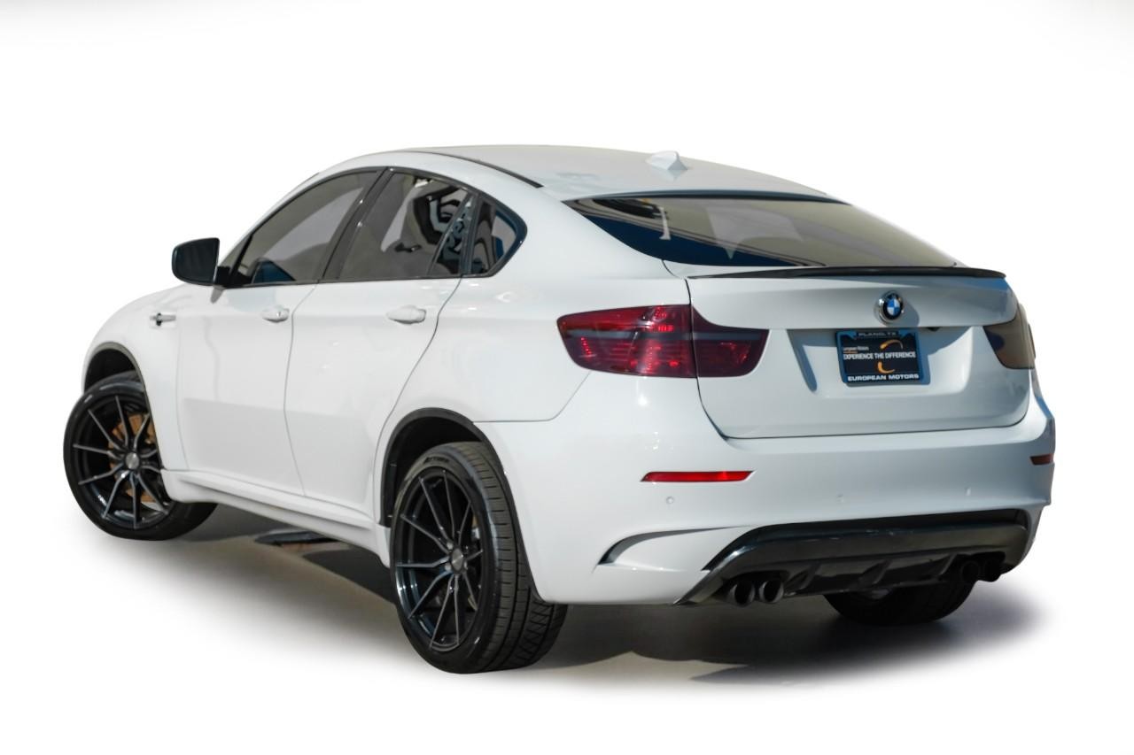 BMW X6 M Vehicle Main Gallery Image 11