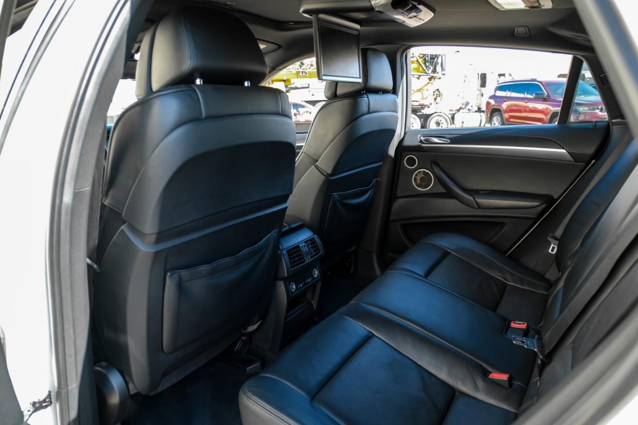 BMW X6 M Vehicle Main Gallery Image 38