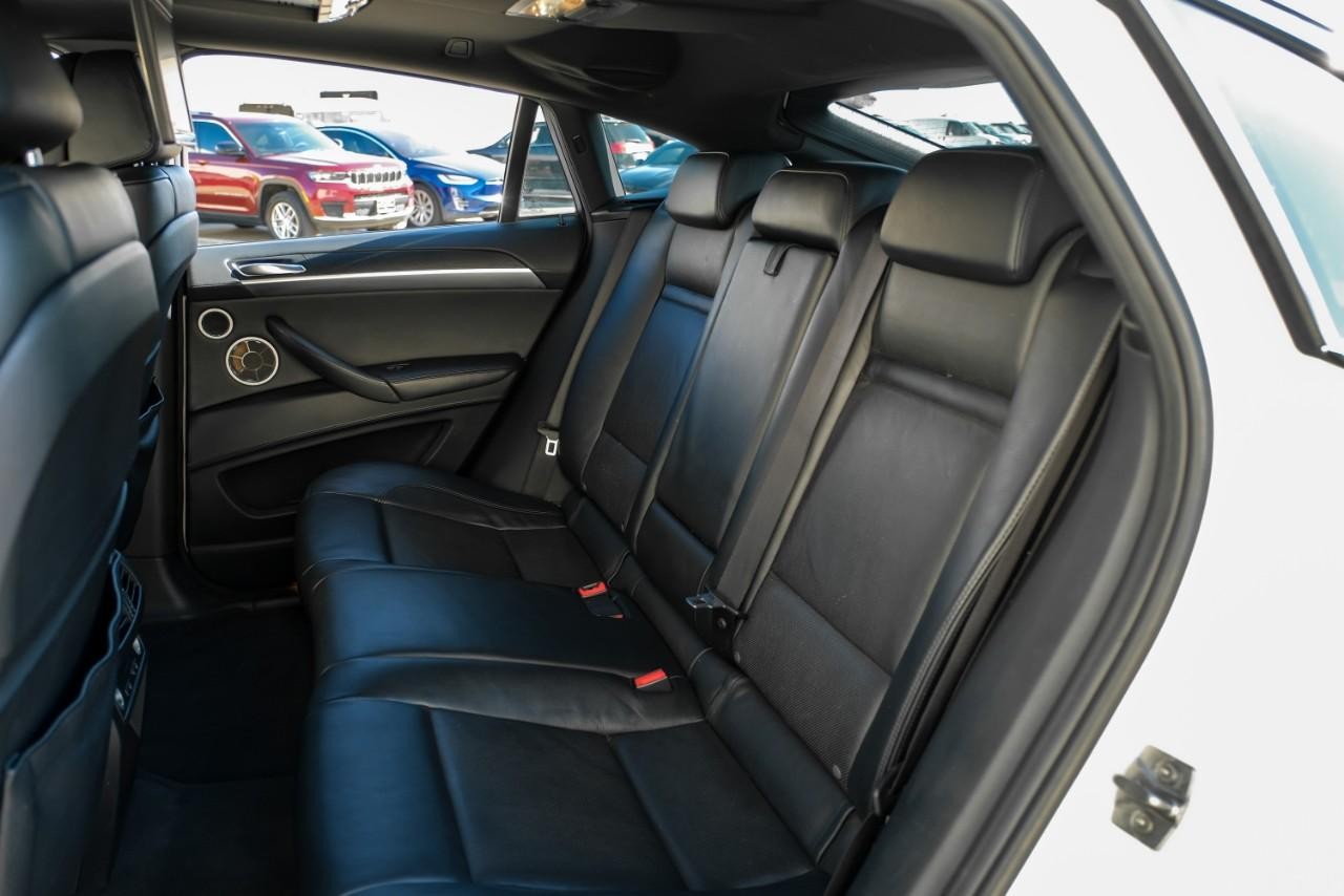 BMW X6 M Vehicle Main Gallery Image 39