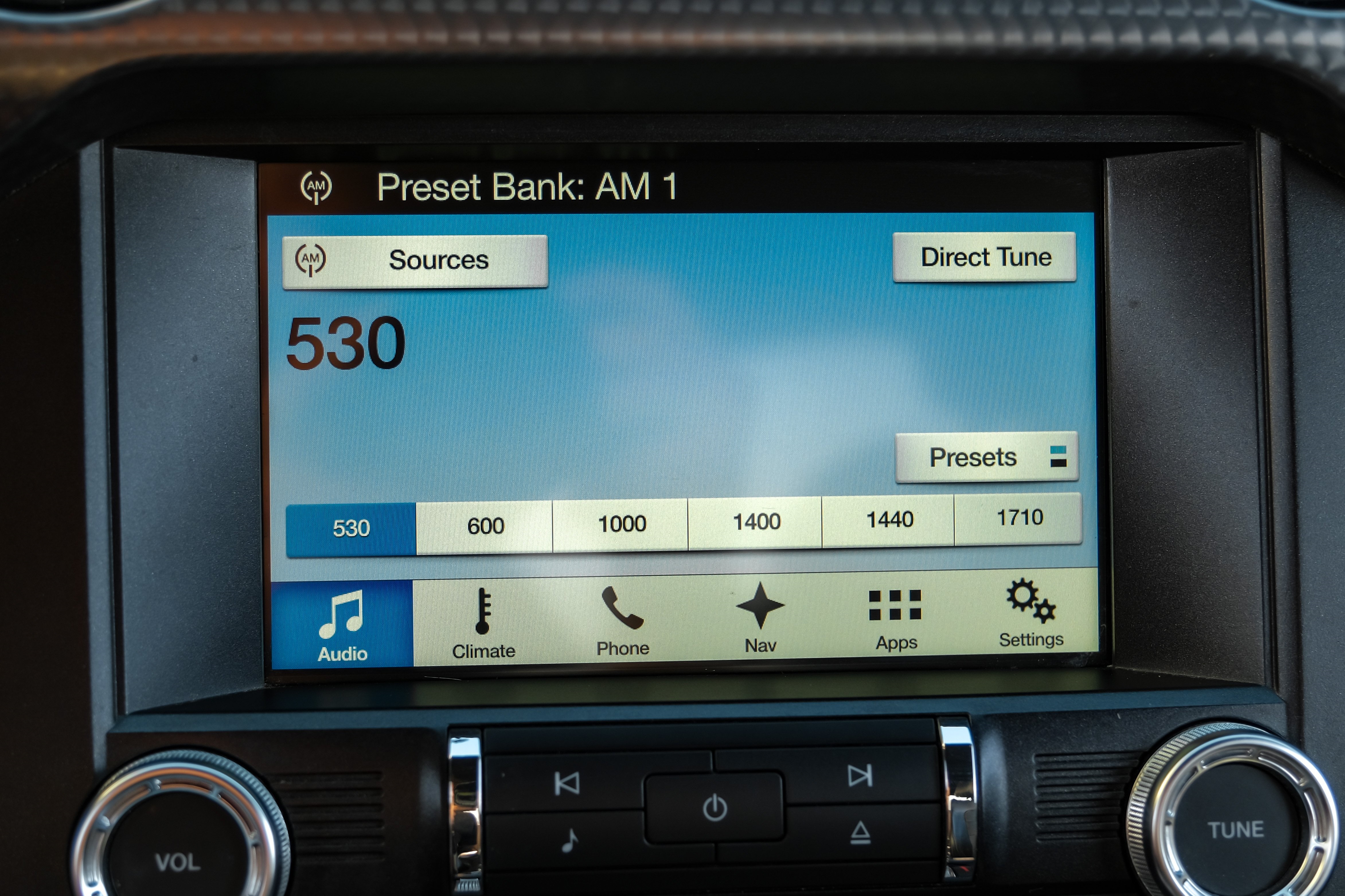 Ford Mustang Vehicle Main Gallery Image 28