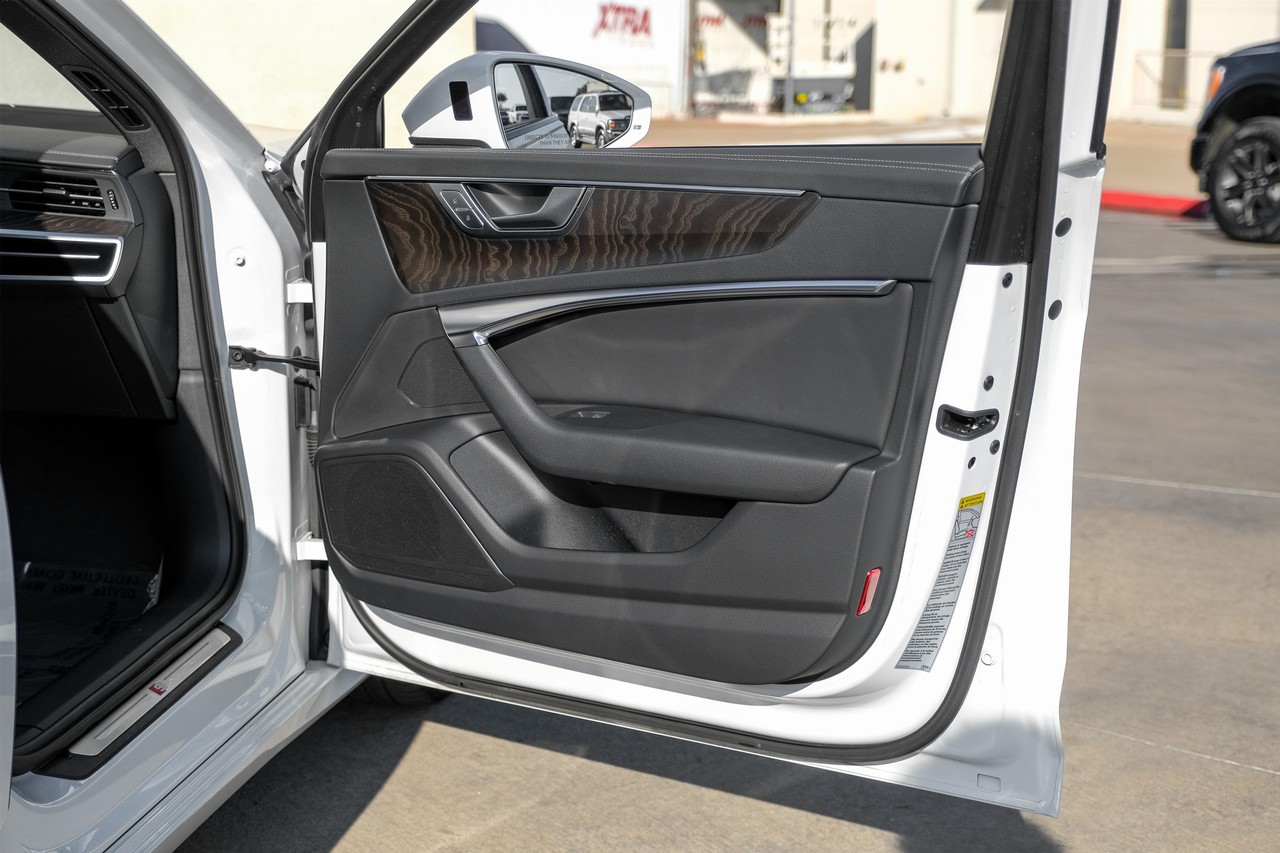 Audi A6 Vehicle Main Gallery Image 43