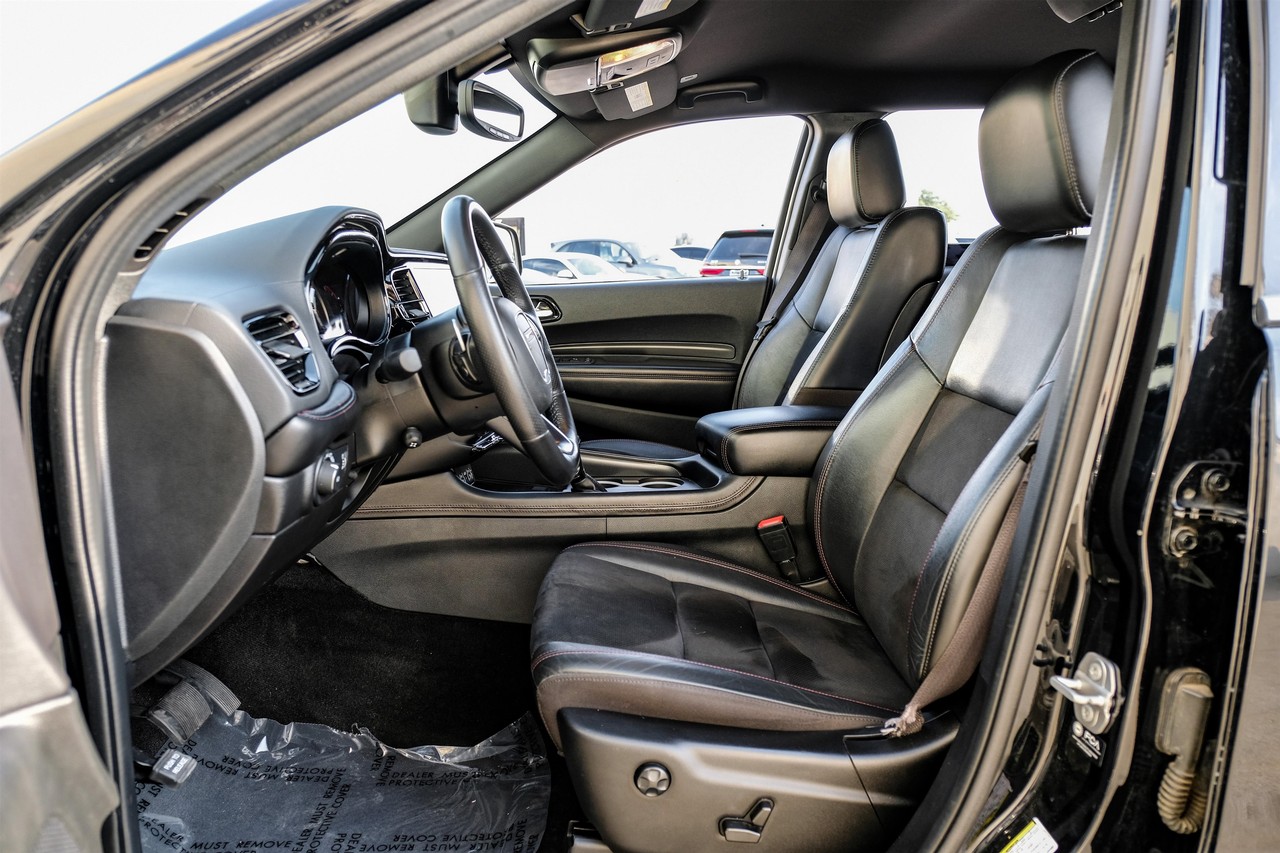 Dodge Durango Vehicle Main Gallery Image 04
