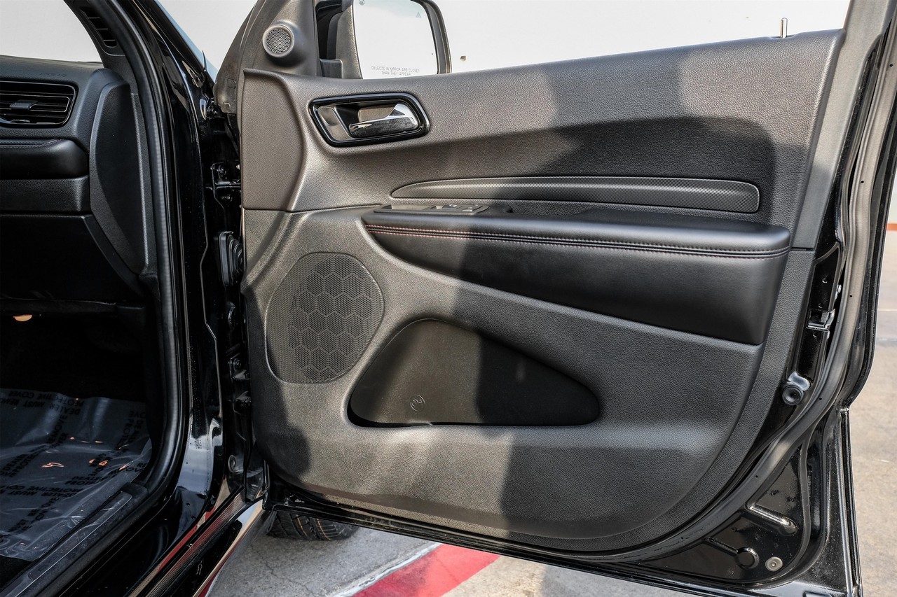 Dodge Durango Vehicle Main Gallery Image 43