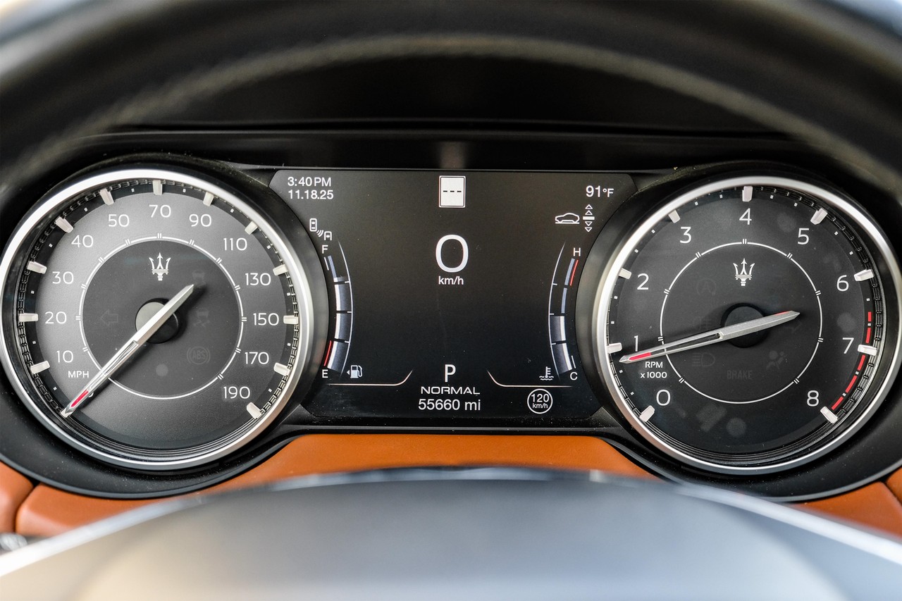 Maserati Levante Vehicle Main Gallery Image 20