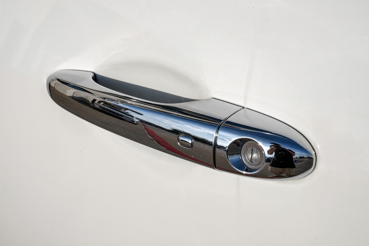 Maserati Levante Vehicle Main Gallery Image 38