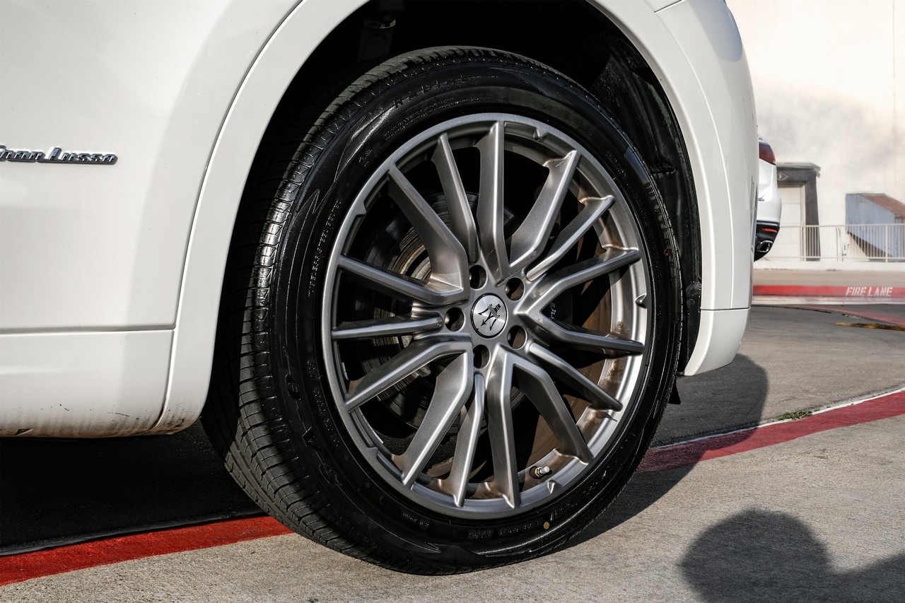 Maserati Levante Vehicle Main Gallery Image 49