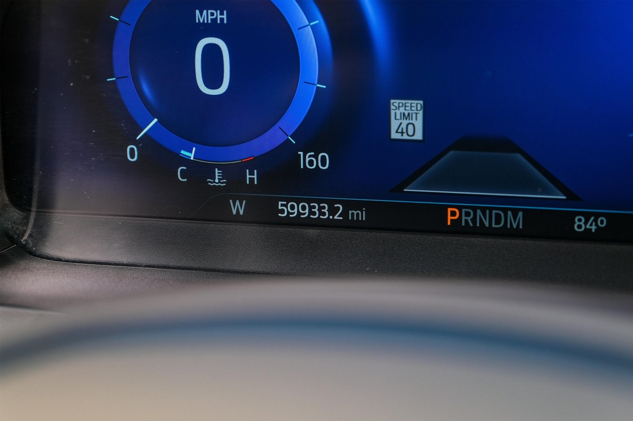 Ford Explorer Vehicle Main Gallery Image 19