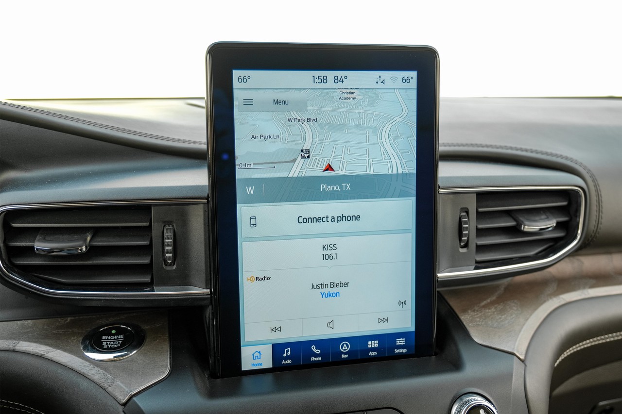 Ford Explorer Vehicle Main Gallery Image 29