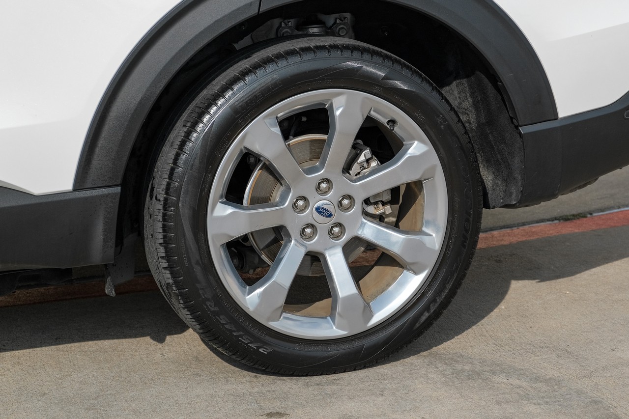 Ford Explorer Vehicle Main Gallery Image 58