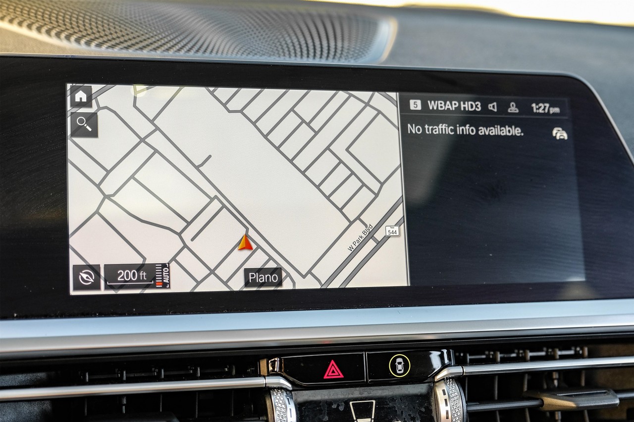 BMW 3 Series Vehicle Main Gallery Image 21