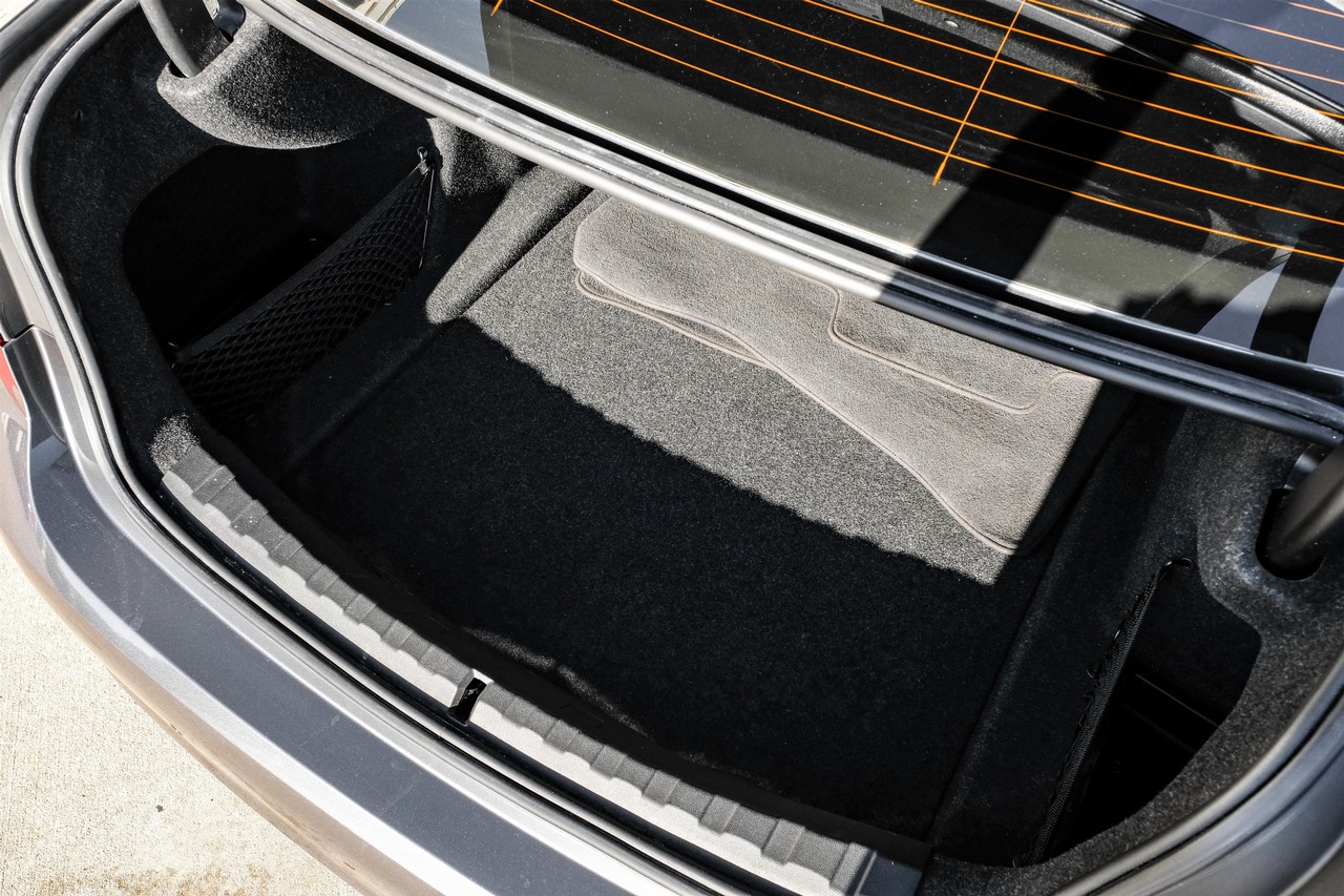 BMW 3 Series Vehicle Main Gallery Image 45