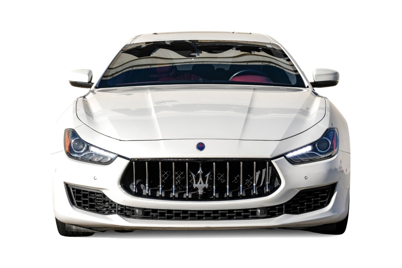 Maserati Ghibli Vehicle Main Gallery Image 06
